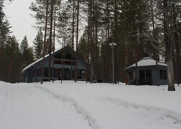 Nyaraló Sininen Hetki *